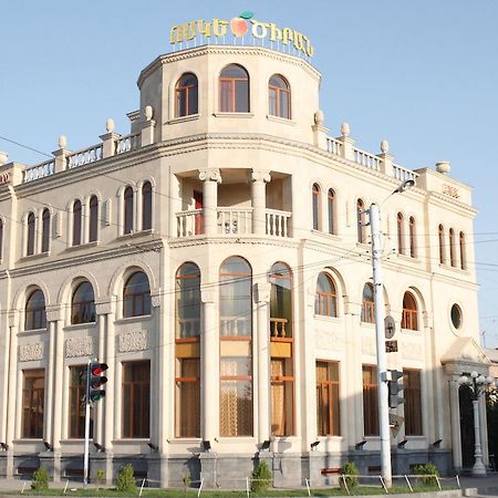 Bed and Breakfast Golden Apricot Gyumri Exterior foto