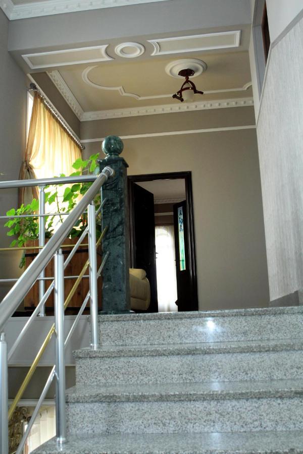Bed and Breakfast Golden Apricot Gyumri Exterior foto