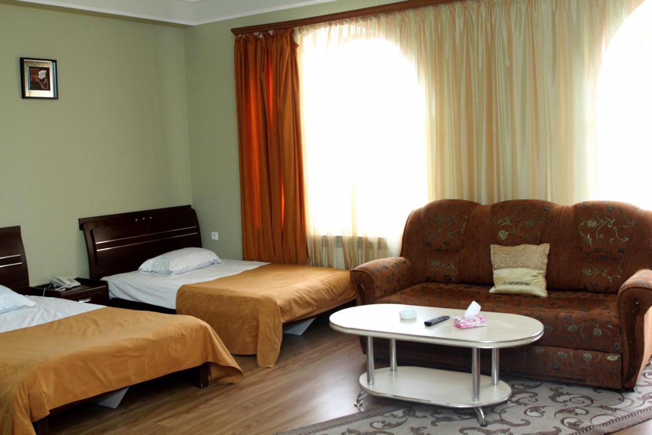 Bed and Breakfast Golden Apricot Gyumri Exterior foto